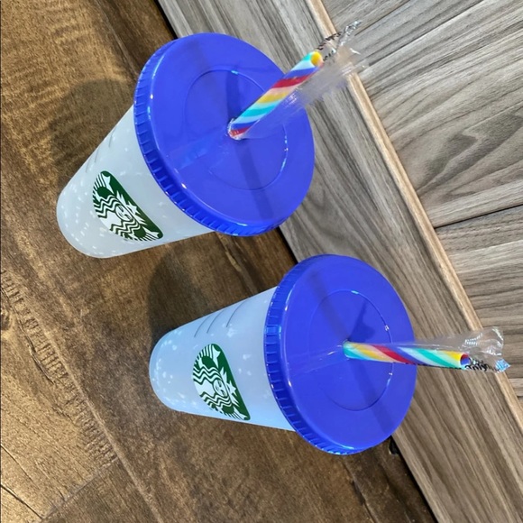 2 Starbucks 2020 Color Changing Confetti Cups - Picture 2 of 3